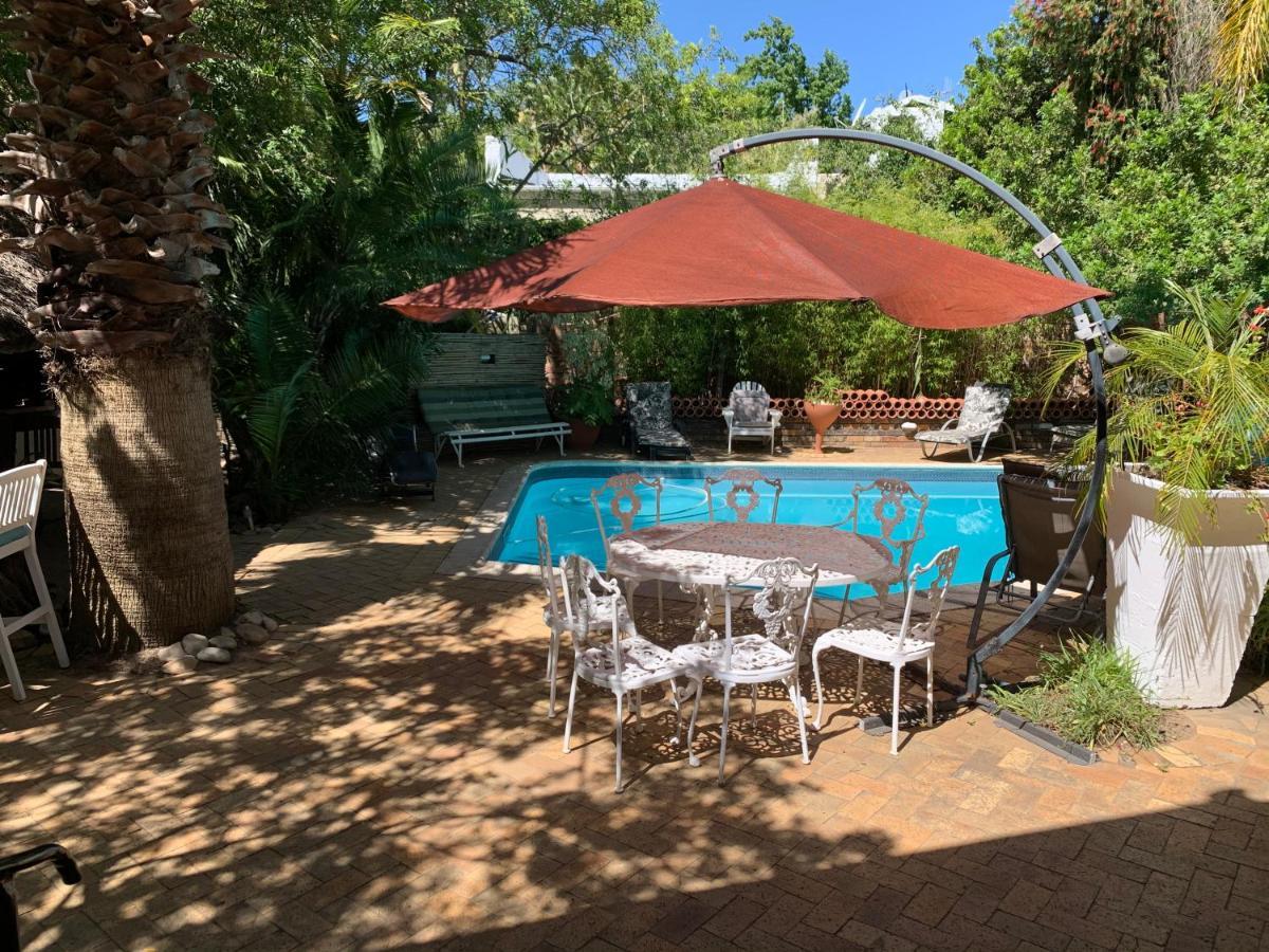 The Little Hideaway Guesthouse Stellenbosch Exteriör bild