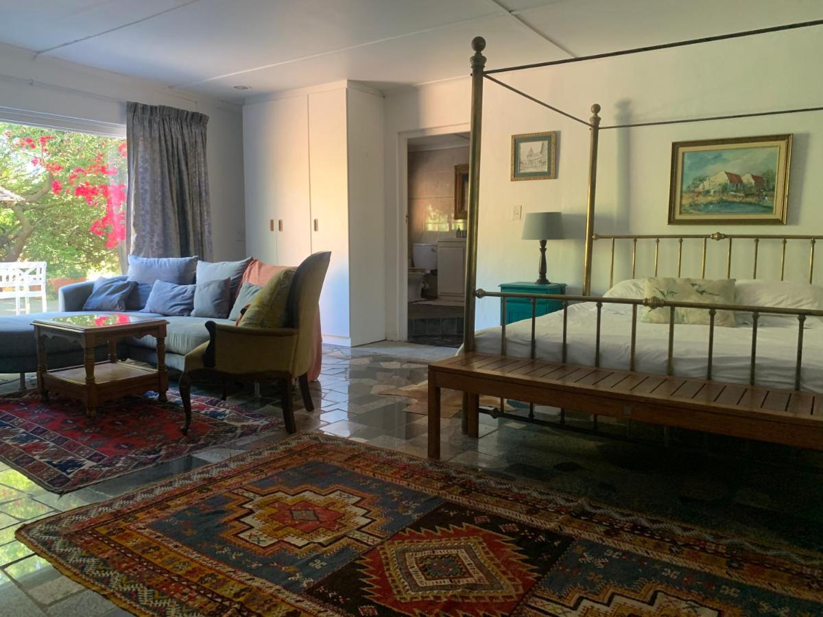 The Little Hideaway Guesthouse Stellenbosch Exteriör bild