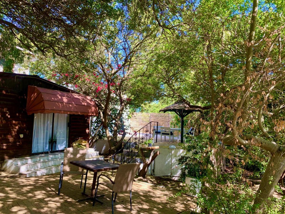 The Little Hideaway Guesthouse Stellenbosch Exteriör bild